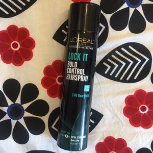L’Oréal Paris lock it bold control hairspray